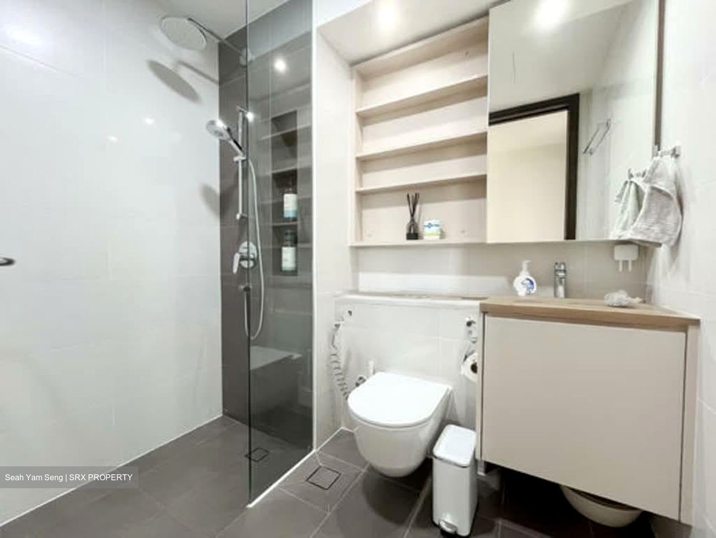 The Gazania (D19), Condominium #554246701